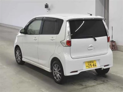 Mitsubishi EK CUSTOM