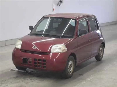 Daihatsu Esse
