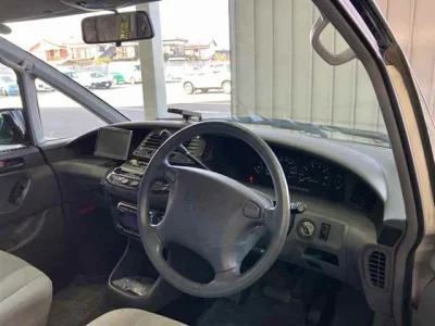 Toyota ESTIMA  с аукциона в Японии