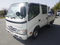 Toyota DYNA лот № 1818 оценка R  с аукциона в Японии 3