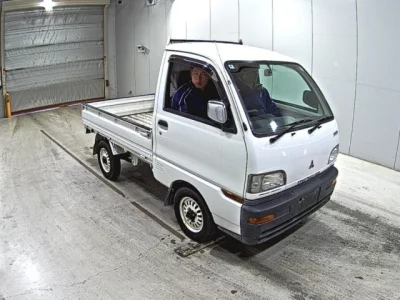 Mitsubishi MINICAB TRUCK  с аукциона в Японии