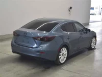 Mazda AXELA лот № 25049 оценка 3.5  с аукциона в Японии 4