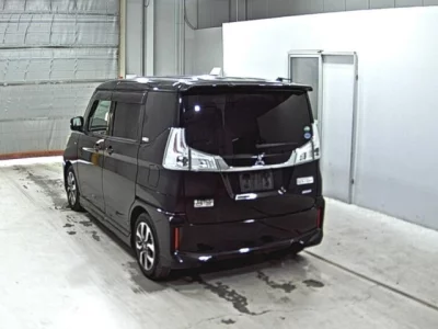 Mitsubishi DELICA D2