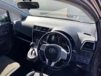 Toyota RACTIS лот № 25059 оценка 4  с аукциона в Японии 2