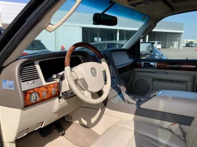 Ford LINCOLN NAVIGATOR