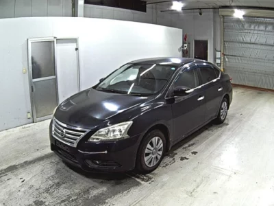 Nissan SYLPHY  с аукциона в Японии