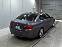 BMW 5-Series лот № 3124 оценка 4  с аукциона в Японии 4