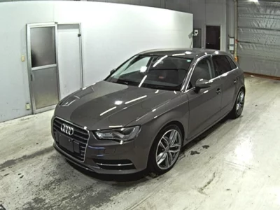 Audi A3  с аукциона в Японии