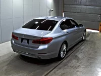 BMW 5-Series лот № 1001 оценка 4.5  с аукциона в Японии 4