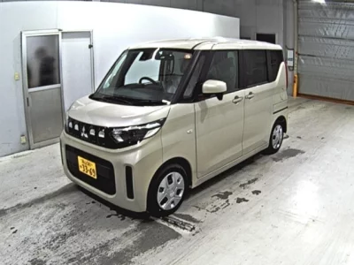 Mitsubishi EK SPACE