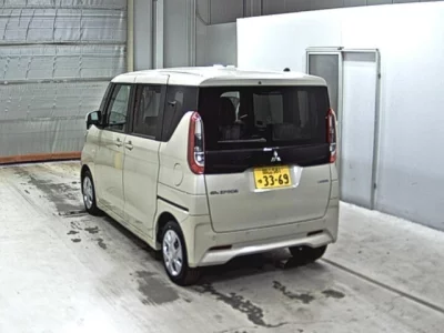 Mitsubishi EK SPACE