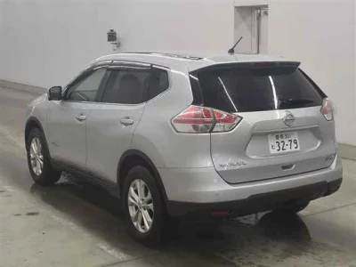 Nissan X-TRAIL  с аукциона в Японии