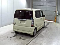 Honda N BOX лот № 9233 оценка R  с аукциона в Японии 4