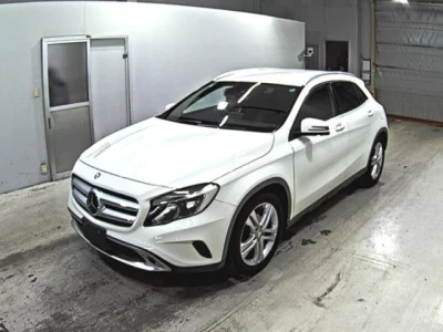 Mercedes-Benz GLA CLASS