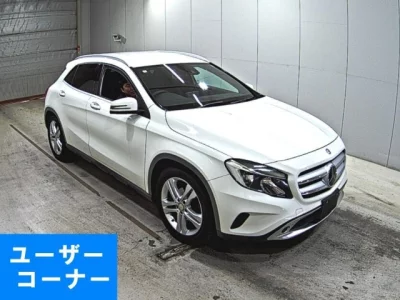 Mercedes-Benz GLA CLASS