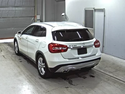 Mercedes-Benz GLA CLASS