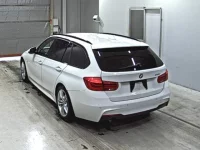 BMW 3-Series лот № 7093 оценка 4  с аукциона в Японии 1