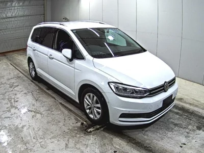 Volkswagen GOLF TOURAN