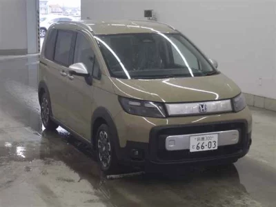 Honda FREED  с аукциона в Японии
