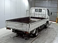Toyota DYNA лот № 3213 оценка 3.5  с аукциона в Японии 4
