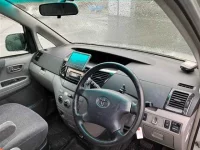 Toyota VOXY лот № 80063 оценка 3.5  с аукциона в Японии 2