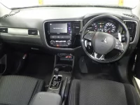 Mitsubishi OUTLANDER лот № 3224 оценка 4  с аукциона в Японии 2