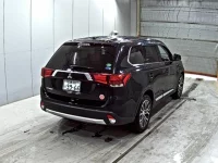 Mitsubishi OUTLANDER лот № 3224 оценка 4  с аукциона в Японии 4
