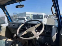 Mazda TITAN лот № 90023 оценка X  с аукциона в Японии 2