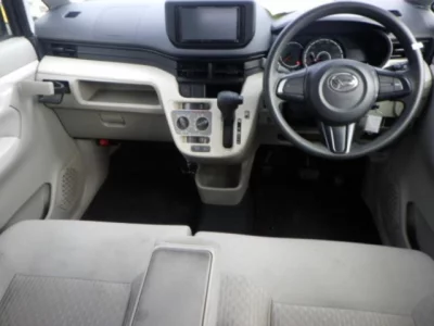 Daihatsu MOVE  с аукциона в Японии