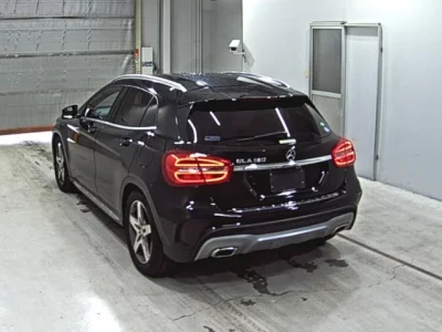 Mercedes-Benz GLA CLASS