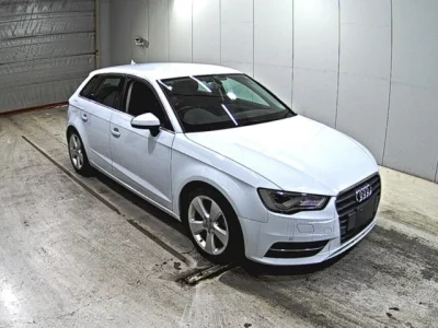 Audi A3  с аукциона в Японии