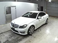 Mercedes-Benz C CLASS лот № 9300 оценка 4  с аукциона в Японии 3
