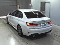 BMW 3-Series лот № 3221 оценка 4.5  с аукциона в Японии 1