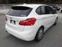 BMW 2-Series лот № 3897 оценка 3.5  с аукциона в Японии 4