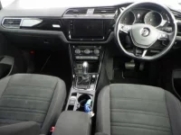 Volkswagen GOLF TOURAN лот № 1362 оценка 4  с аукциона в Японии 2