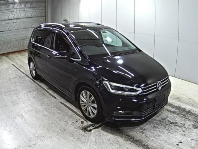 Volkswagen GOLF TOURAN