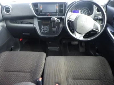 Mitsubishi EK SPACE