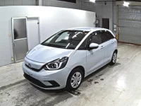 Honda FIT лот № 3085 оценка 4.5  с аукциона в Японии 3