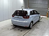 Honda FIT лот № 3085 оценка 4.5  с аукциона в Японии 4