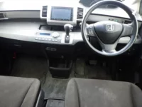 Honda FREED лот № 2202 оценка 3.5  с аукциона в Японии 2