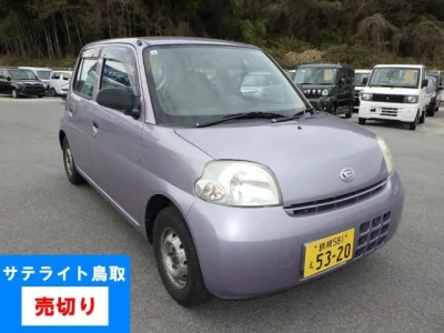 Daihatsu Esse