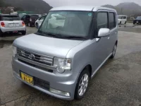 Toyota PIXIS SPACE лот № 3853 оценка 2  с аукциона в Японии 3