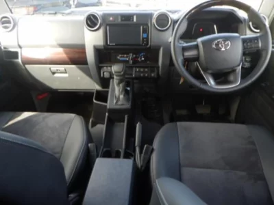 Toyota LAND CRUISER  с аукциона в Японии