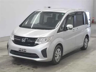 Honda STEP WAGON  с аукциона в Японии
