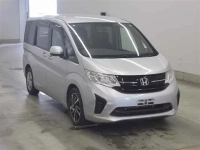 Honda STEP WAGON  с аукциона в Японии