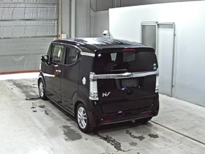 Honda N BOX SLASH  с аукциона в Японии