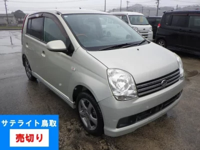 Daihatsu MIRA  с аукциона в Японии