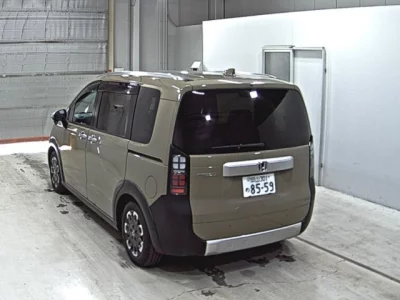 Honda FREED  с аукциона в Японии