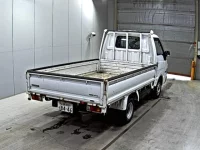 Mazda BONGO лот № 3254 оценка 3.5  с аукциона в Японии 4