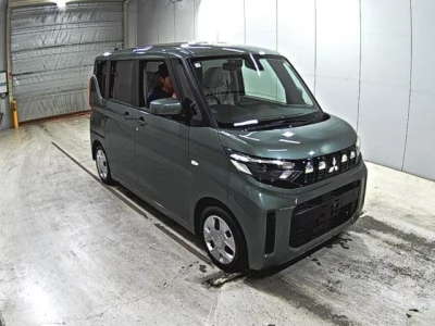 Mitsubishi EK SPACE